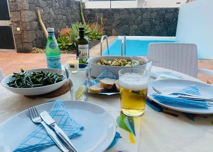 別荘 Casa En Con Piscina Privada Y Cerca De Marina Rubicon